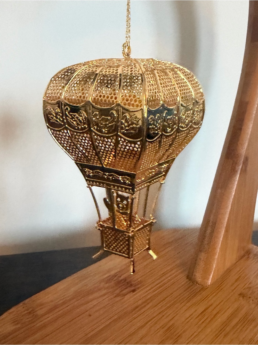 Gold Plated Danbury MinHot Air Balloon Hanging Ornament